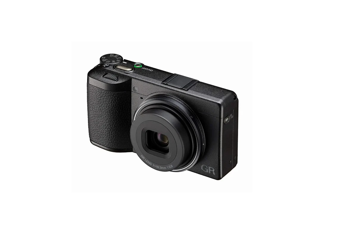 RICOH GR IV 30th Anniversary Edition登場へ 6,000台限定の“GR1色”が